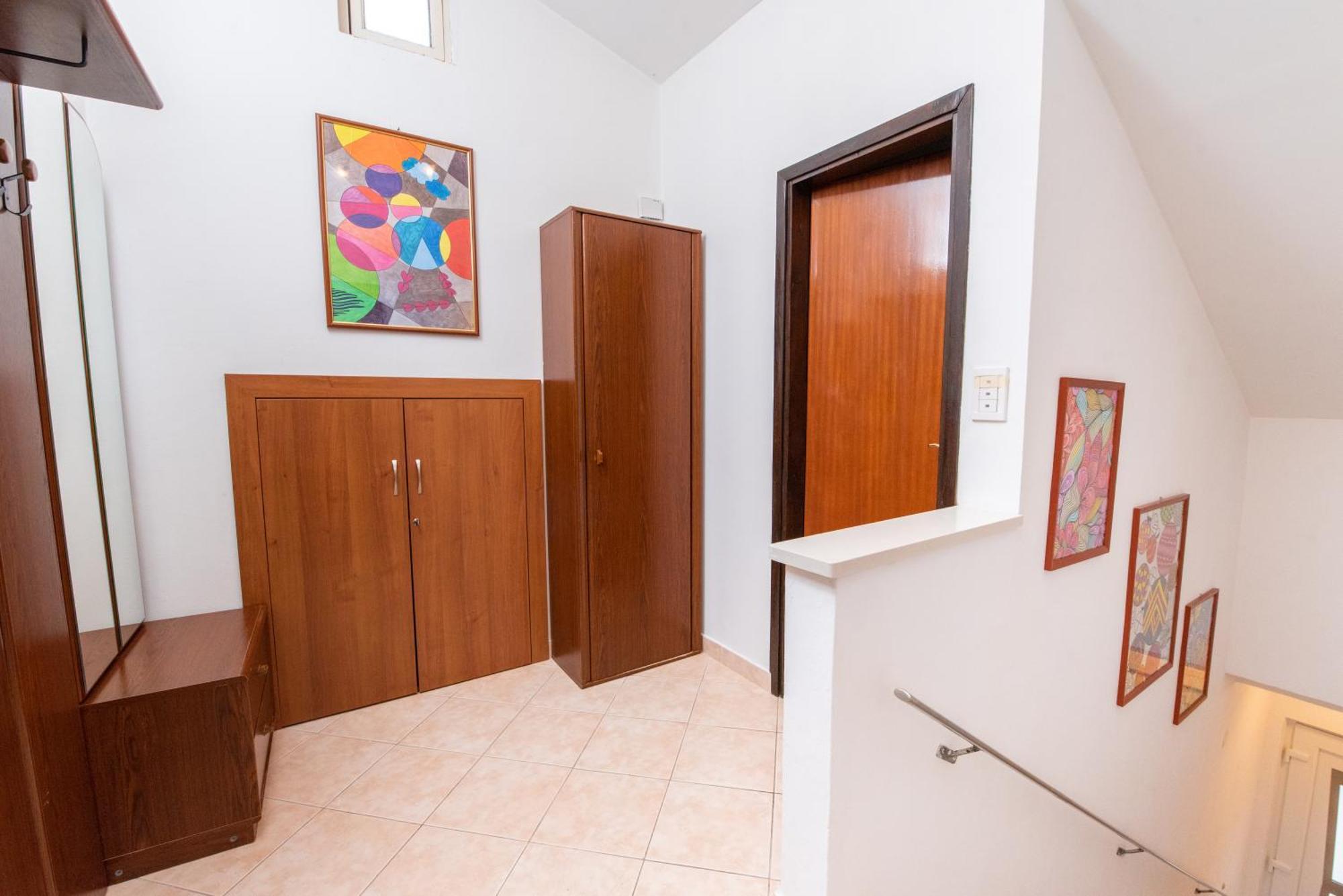 Sirol Apartment *
