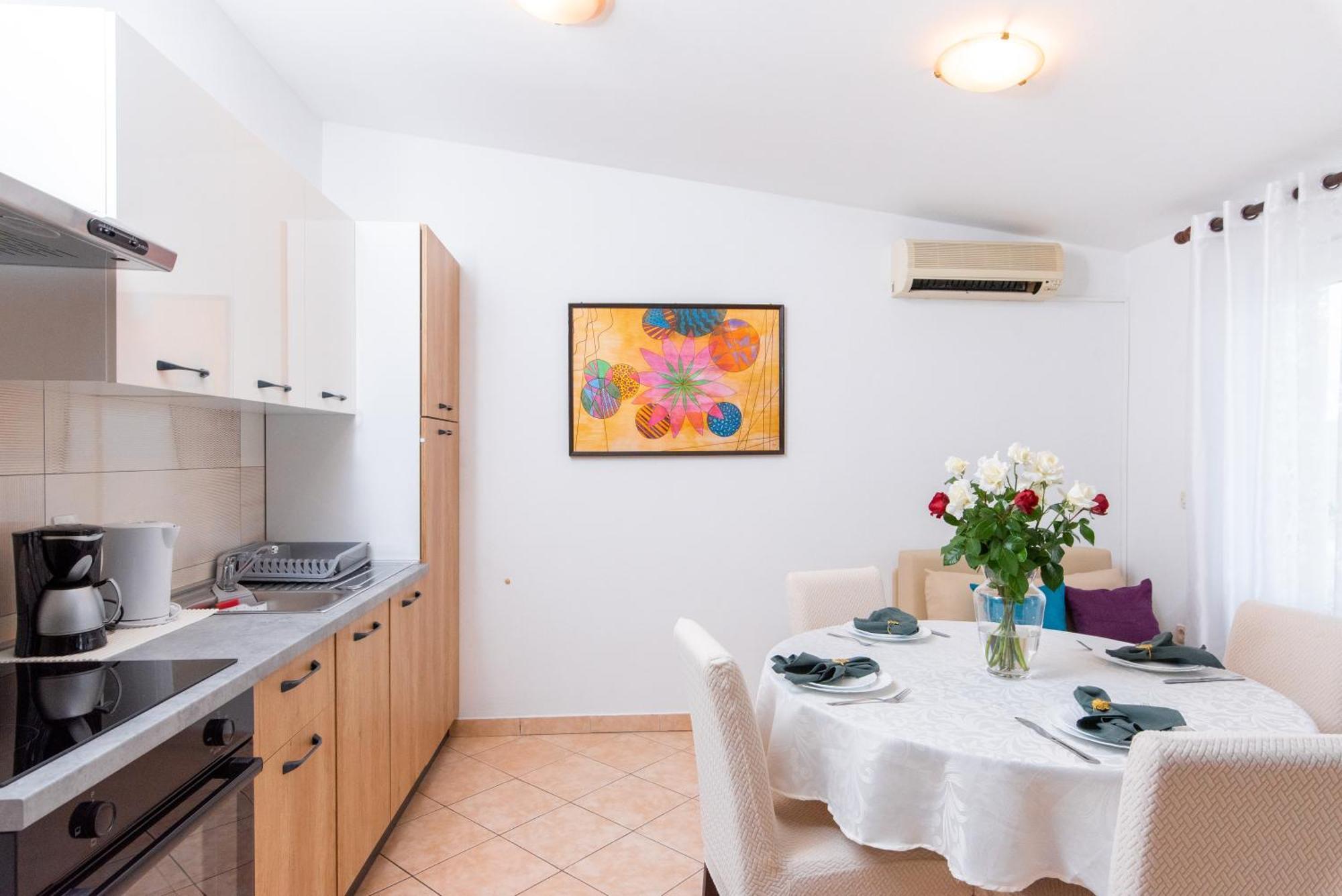 Sirol Apartment